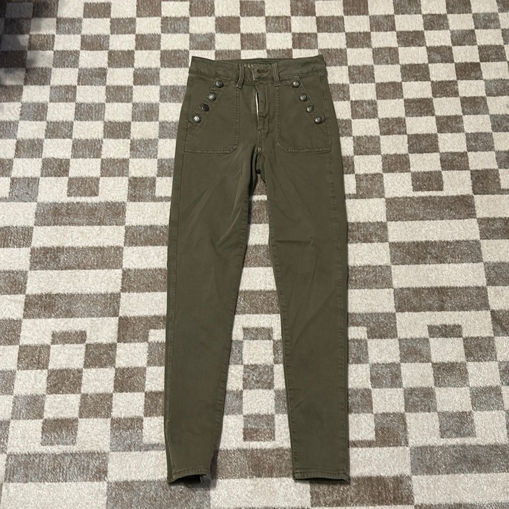 American eagle button pocket cargo jeggung size 4